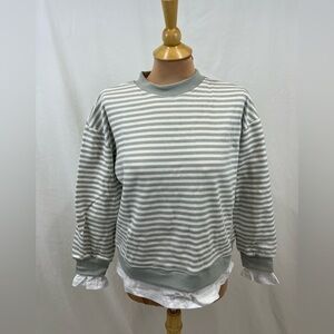 Cali Be Oversized Layered Sweatshirt in Light Grey Stripe
